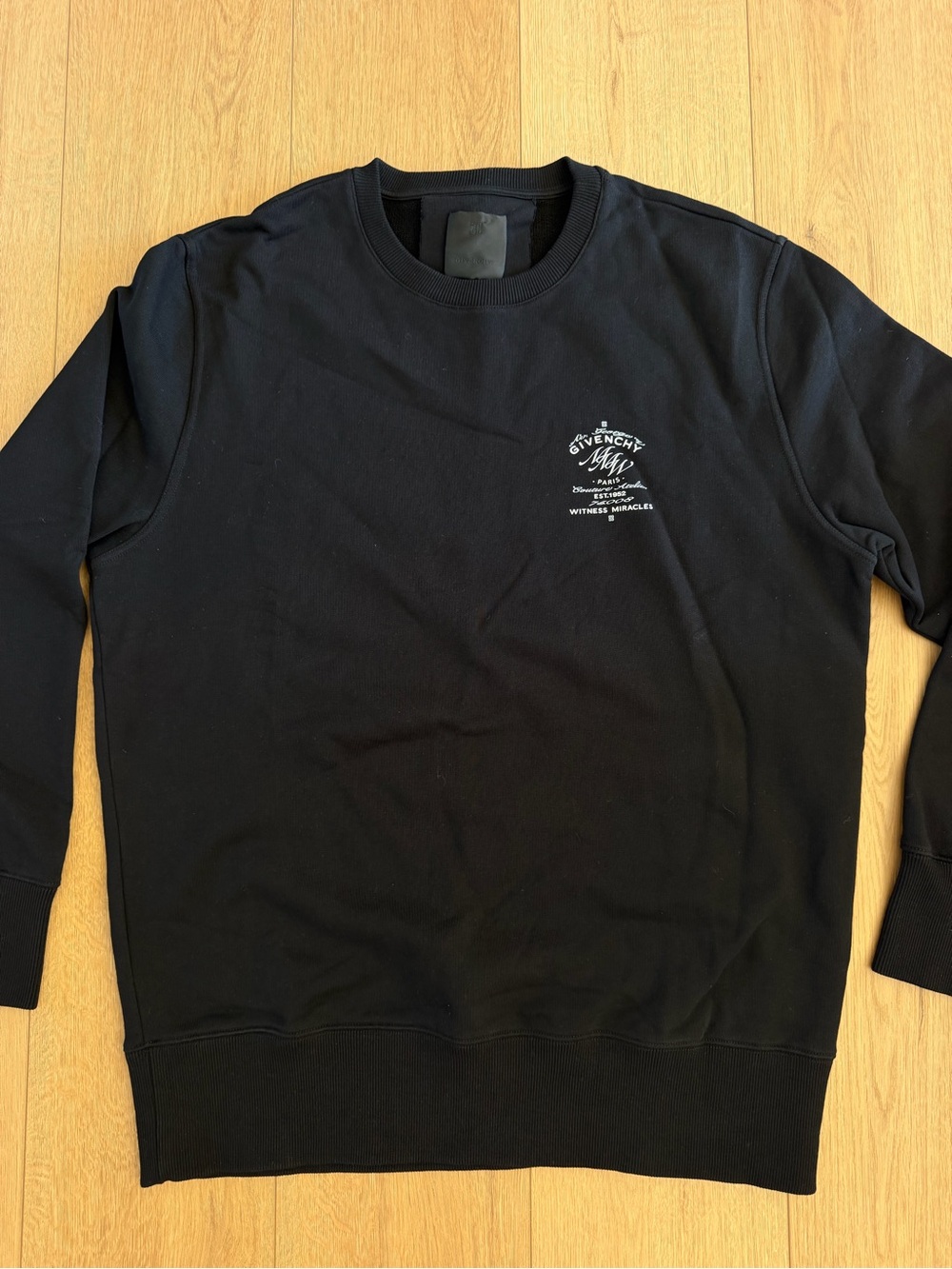 Givenchy Graphic Print Crewneck Sweatshirt